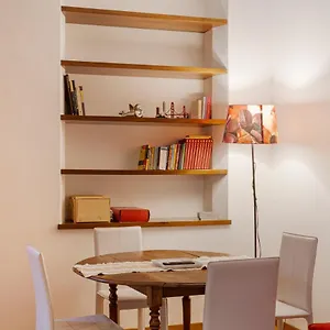 Restayled Chic Apartement- Via Ozieri Milano