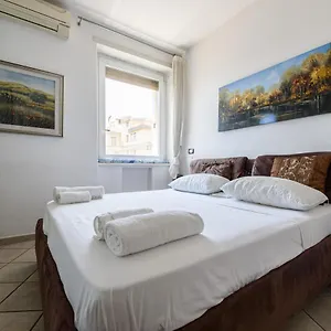 https://via-fiorentini-21.hotels-amalfi.com